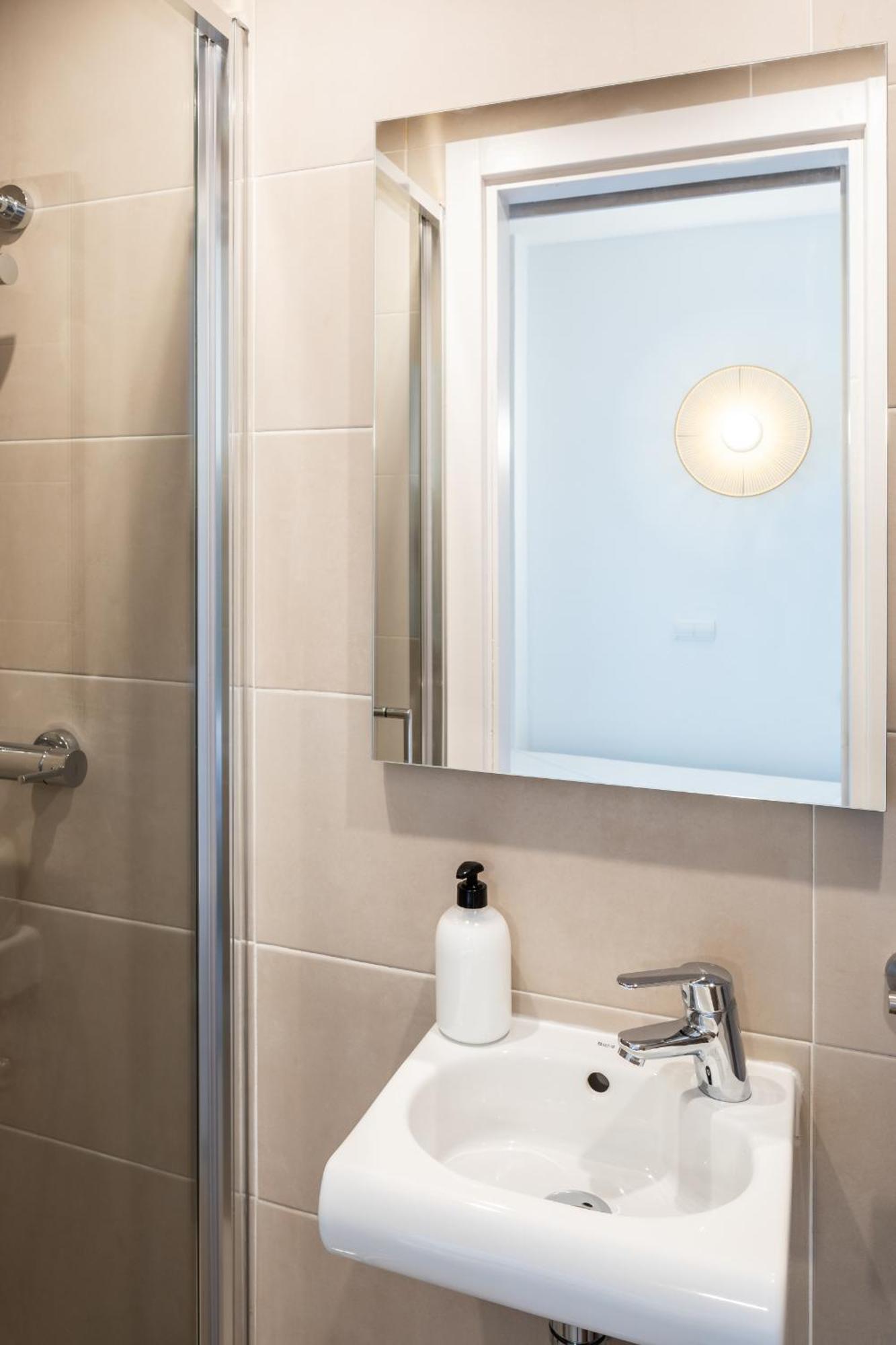 Hostal Alicante Сан-Антонио-Абад Экстерьер фото