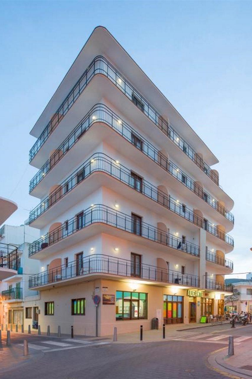 Hostal Alicante Сан-Антонио-Абад Экстерьер фото